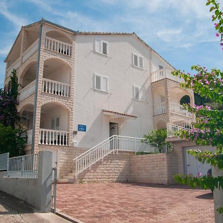 Villa Mia Трогир Экстерьер фото