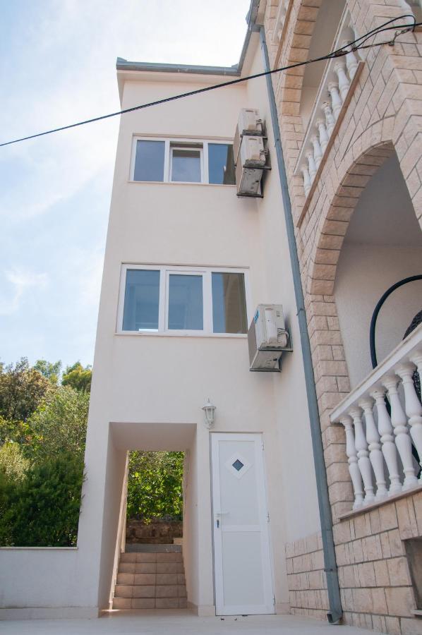 Villa Mia Трогир Экстерьер фото